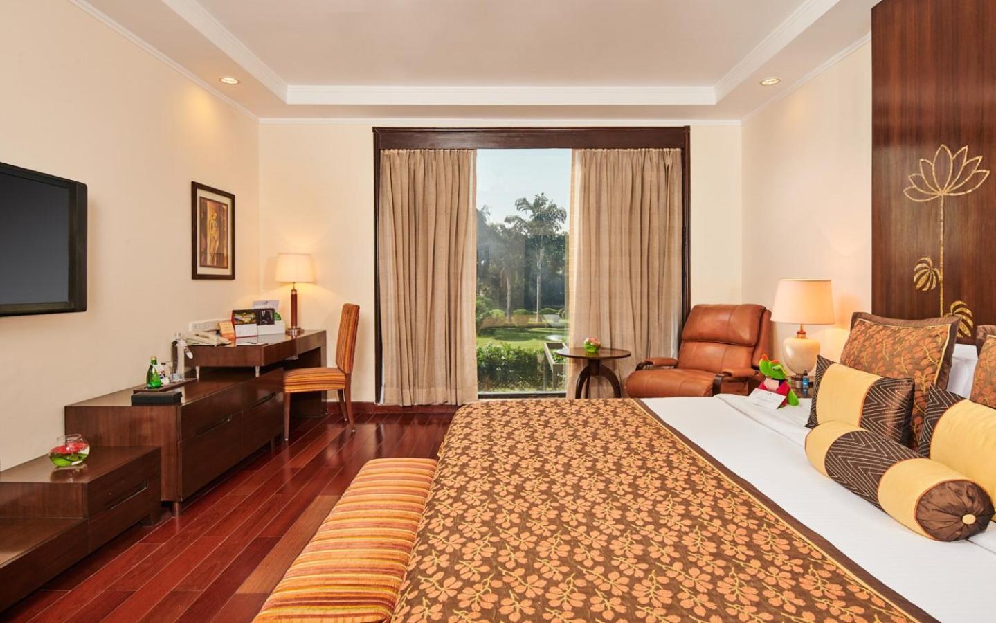 เดอะ ลาลิต เทมเพิล วิว ขชุราโห Hotel ภายนอก รูปภาพ