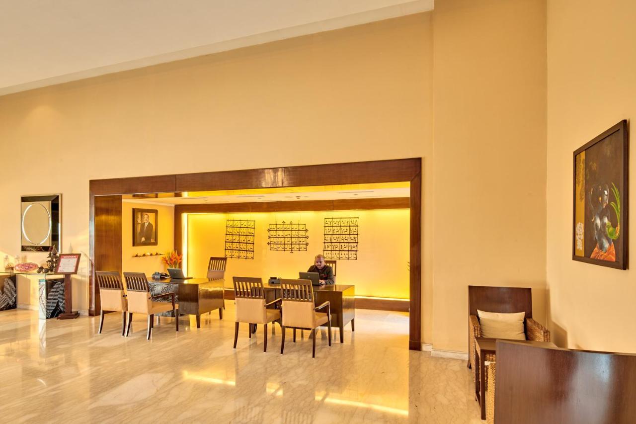 เดอะ ลาลิต เทมเพิล วิว ขชุราโห Hotel ภายนอก รูปภาพ